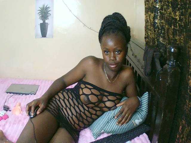 Xnyder live cam on BongaCams