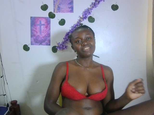 Xnyder live cam on BongaCams