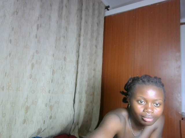 Xnyder live cam on BongaCams