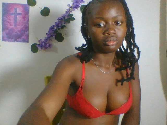 Xnyder live cam on BongaCams