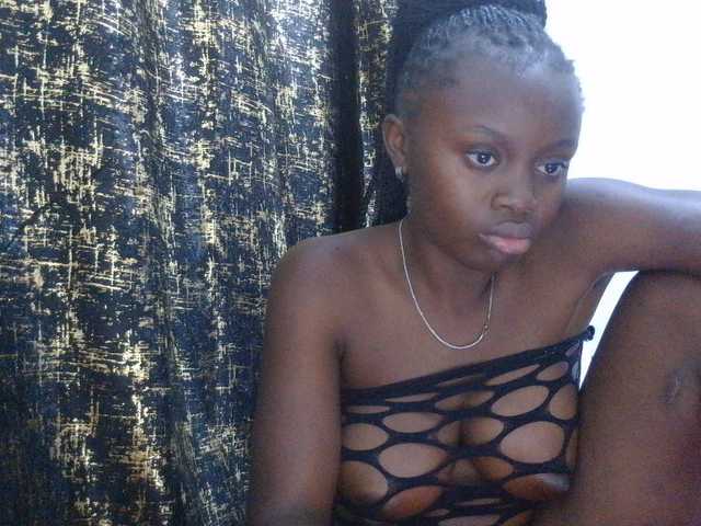 Xnyder live cam on BongaCams