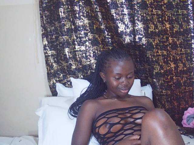 Xnyder live cam on BongaCams