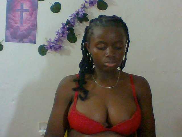 Xnyder live cam on BongaCams
