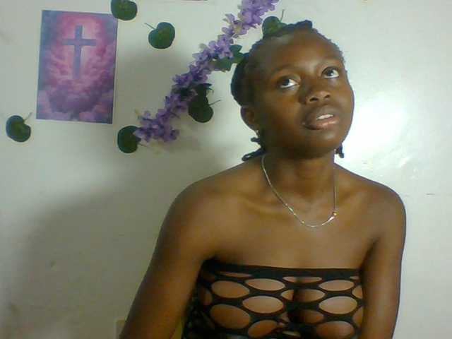Xnyder live cam on BongaCams