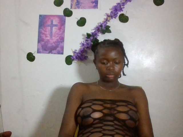 Xnyder live cam on BongaCams