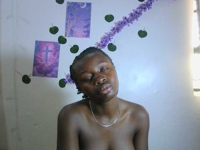 Xnyder live cam on BongaCams