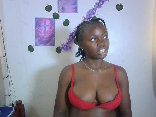 Xnyder live cam on BongaCams