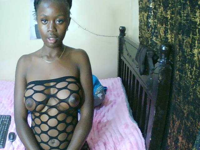 Xnyder live cam on BongaCams
