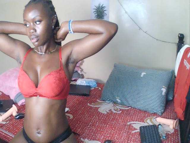 Xnyder live cam on BongaCams