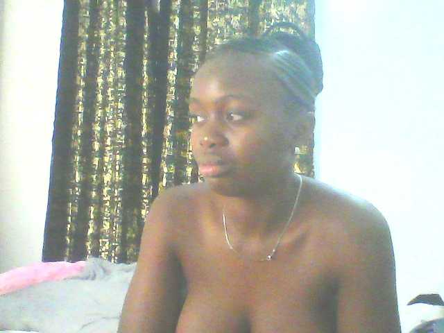 Xnyder live cam on BongaCams