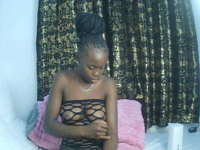 Xnyder live cam on BongaCams