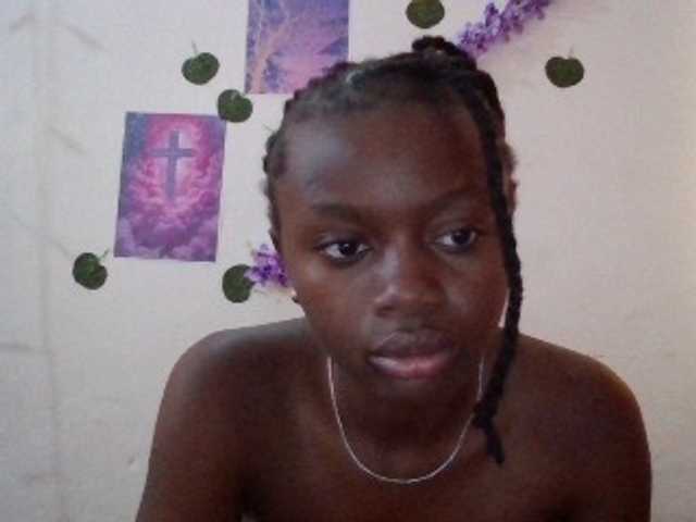 Xnyder live cam on BongaCams