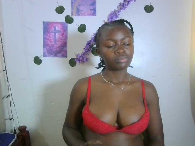 Xnyder live cam on BongaCams