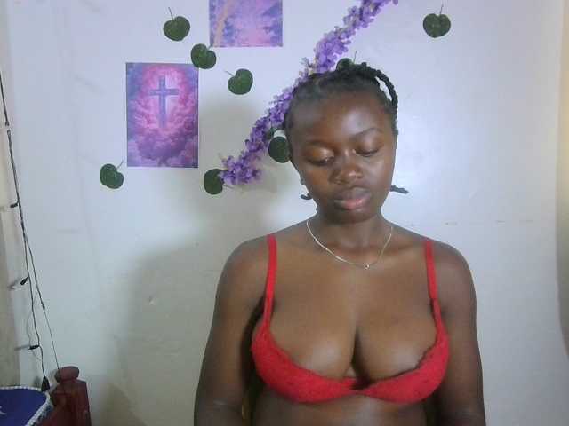 Xnyder live cam on BongaCams