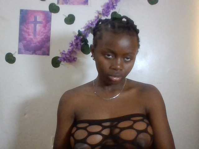 Xnyder live cam on BongaCams