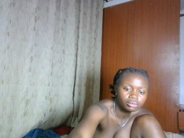 Xnyder live cam on BongaCams