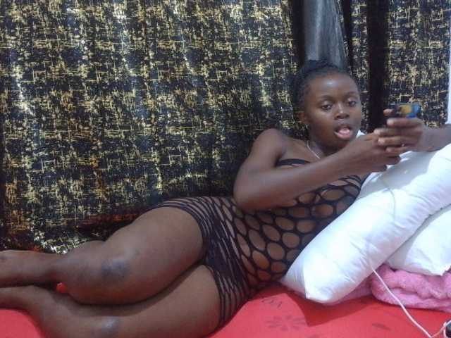 Xnyder live cam on BongaCams