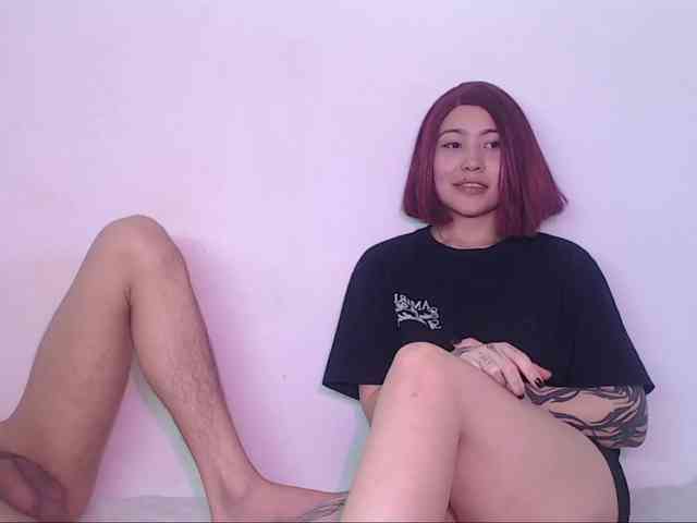 mila-and-sebas webcam
