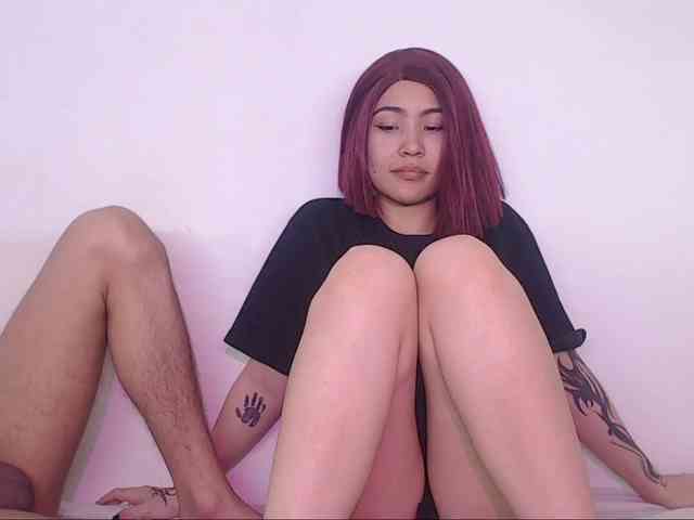 mila-and-sebas webcam