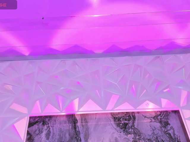 Sofia-Love7 live cam on BongaCams