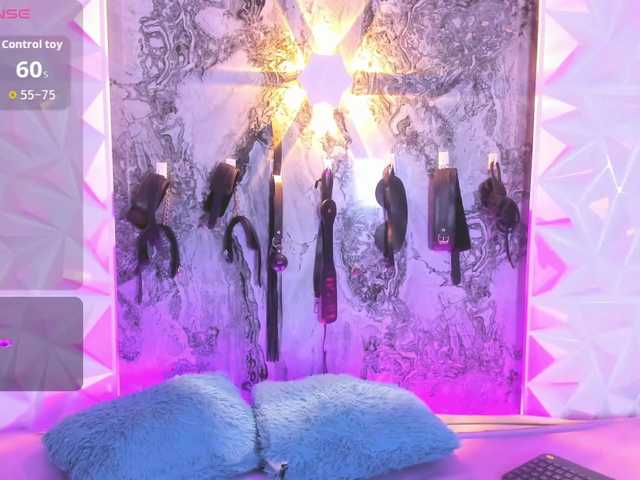 Sofia-Love7 live cam on BongaCams