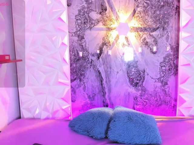 Sofia-Love7 live cam on BongaCams