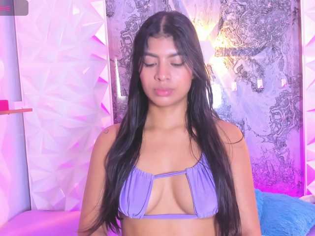 Sofia-Love7 live cam on BongaCams