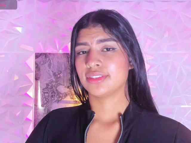 Sofia-Love7 webcam
