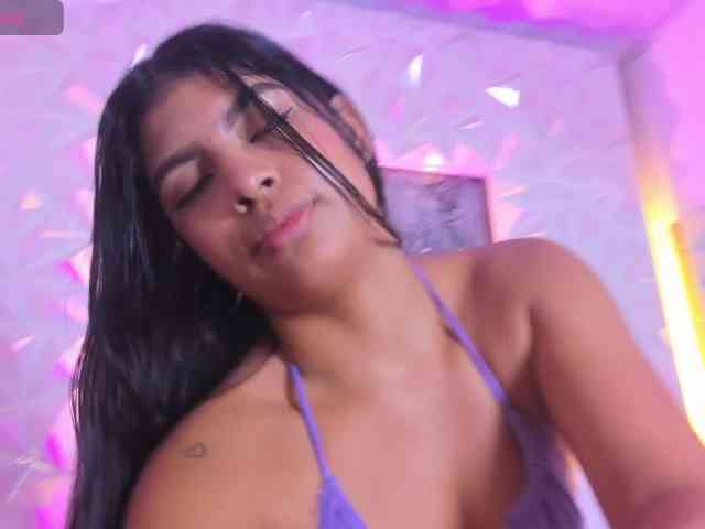 Sofia-Love7 webcam