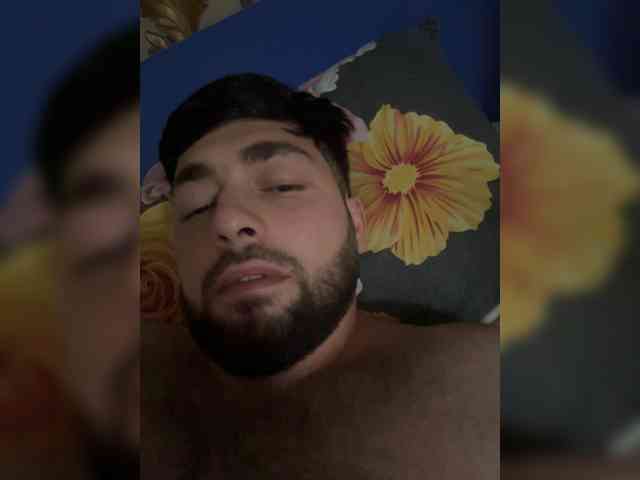 Alik-70 Live Webcam on BongaCams