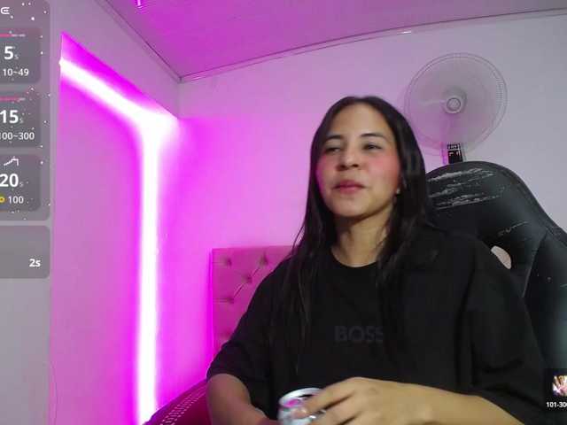 nicol-ross19 live cam on BongaCams