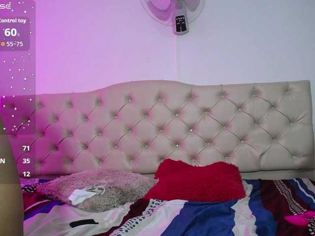 nicol-ross19 live cam on BongaCams