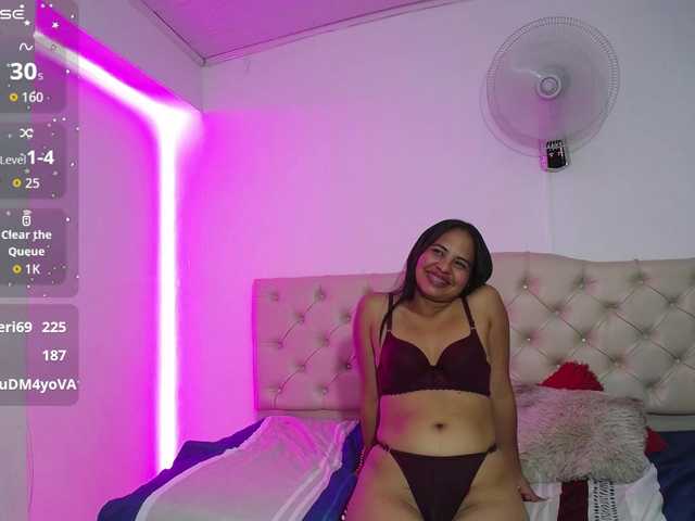 nicol-ross19 live cam on BongaCams