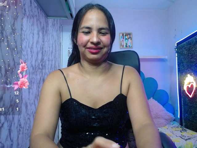 nicol-ross19 live cam on BongaCams