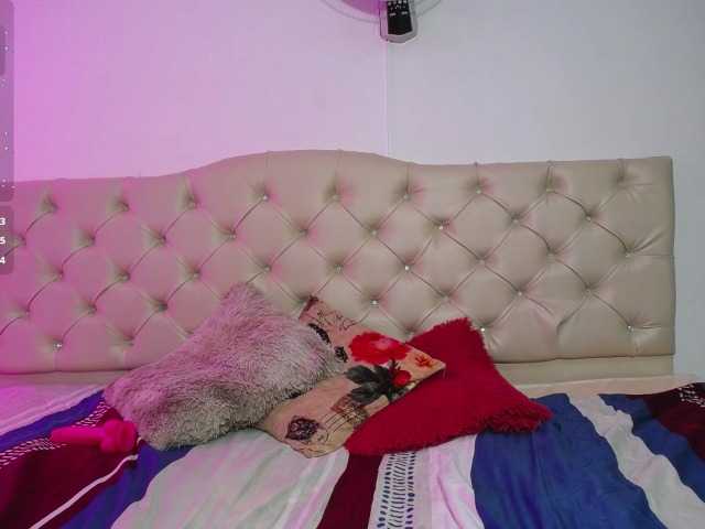 nicol-ross19 live webcam show