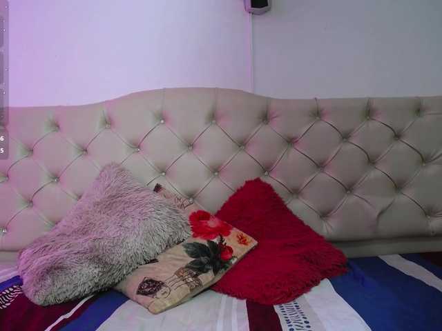 nicol-ross19 live webcam show
