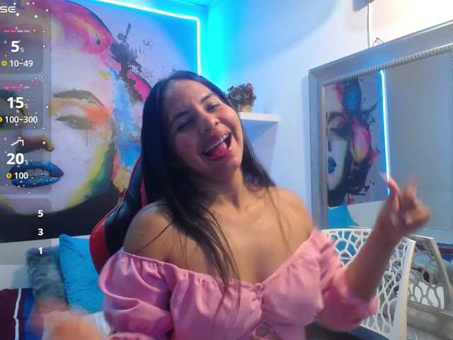 nicol-ross19 live cam on BongaCams