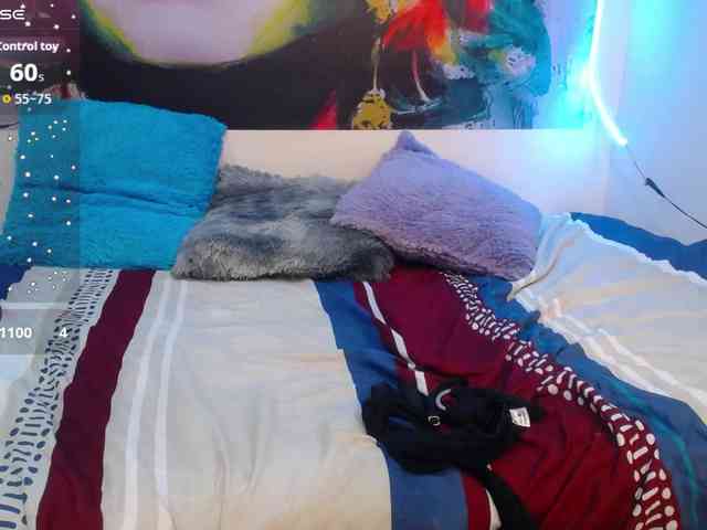 nicol-ross19 webcam