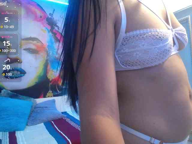 nicol-ross19 webcam
