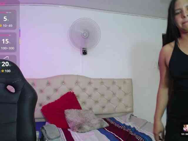 nicol-ross19 webcam