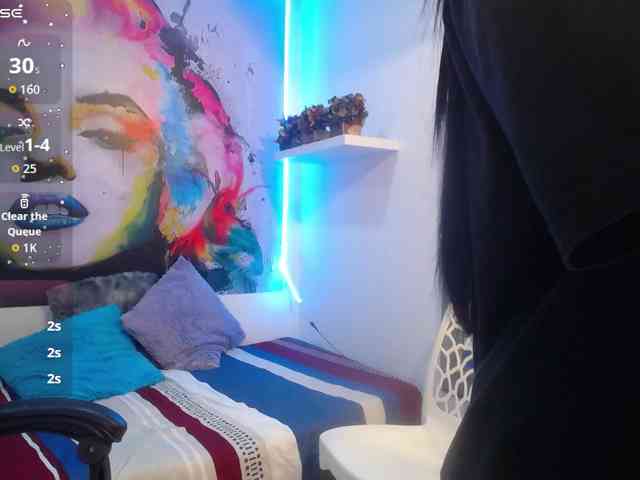 nicol-ross19 webcam