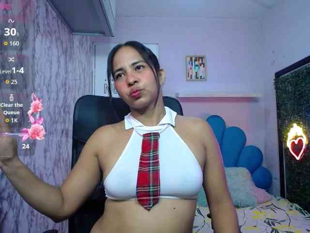 nicol-ross19