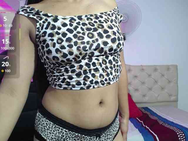 nicol-ross19 webcam