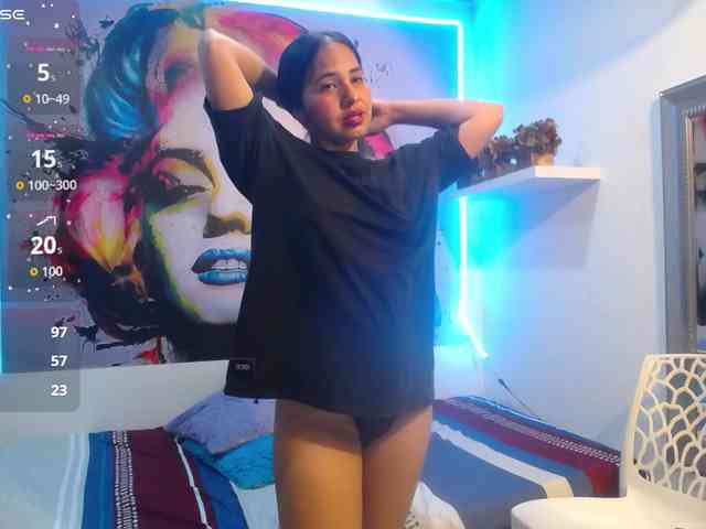 nicol-ross19 webcam