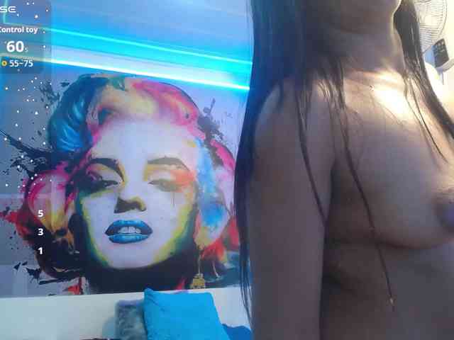 nicol-ross19 webcam