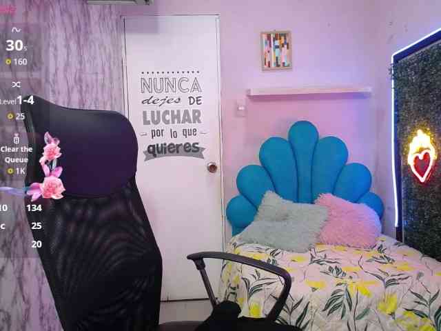 nicol-ross19