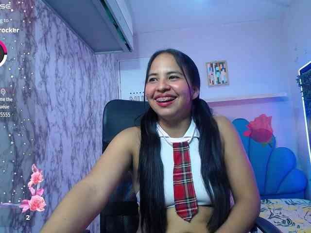 nicol-ross19 webcam