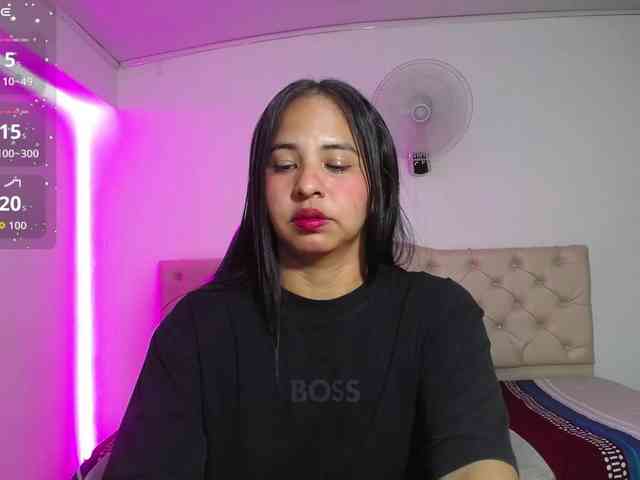 nicol-ross19 webcam