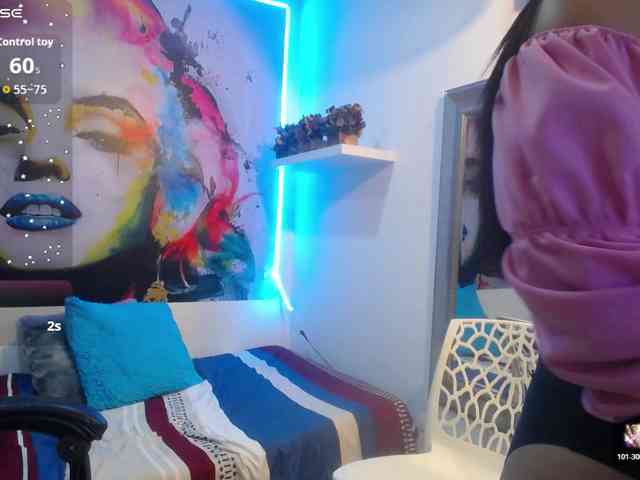 nicol-ross19 webcam