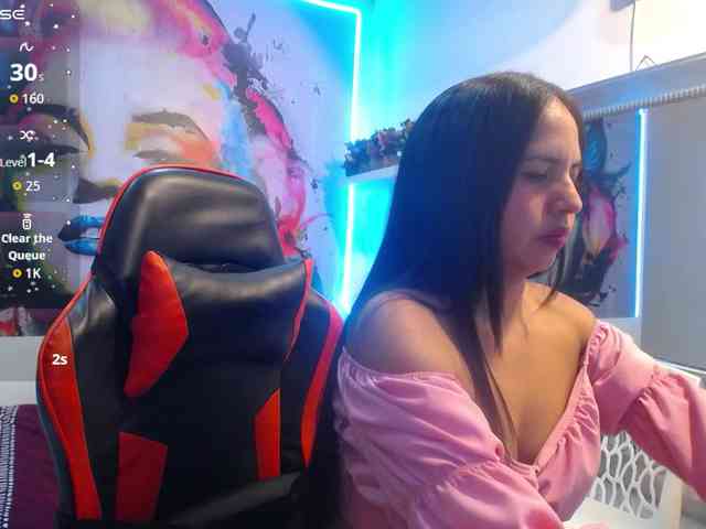 nicol-ross19 webcam